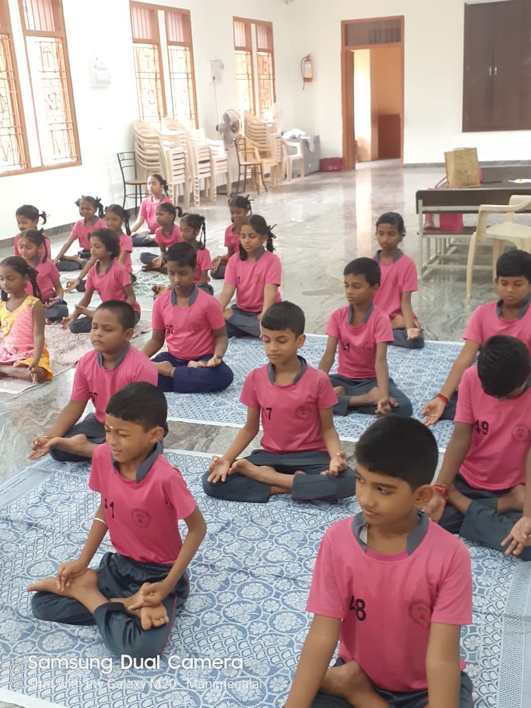 Thakkar Bapa celebrates International Yoga Day