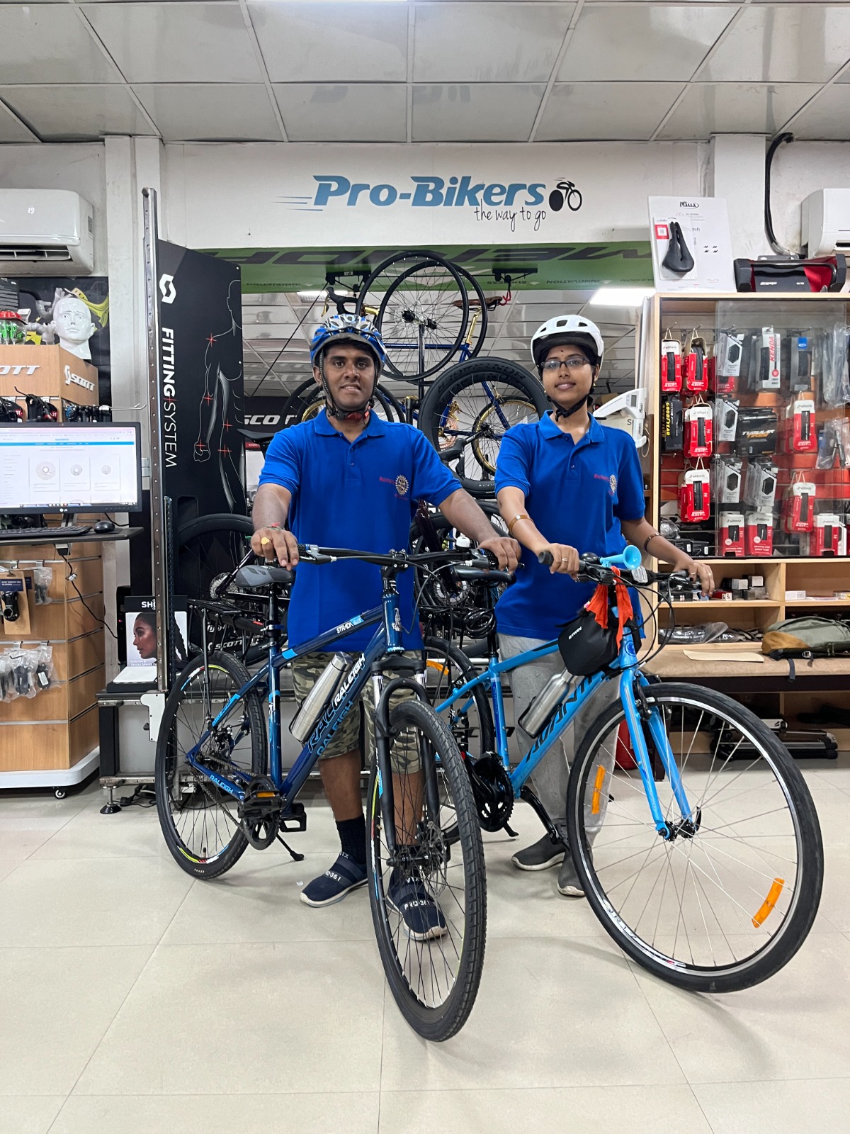  Couples cycling for creating awareness